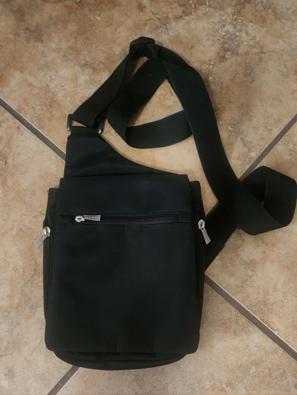 Travelon Antitheft Crossbody Travel Bag
